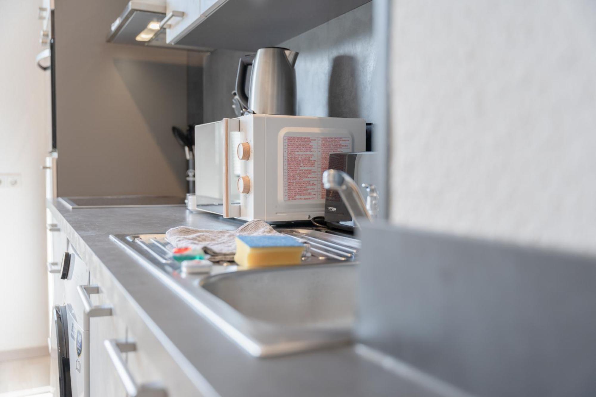 Modernes Apartment In Top Lage Komfortabel Eingerichtet Mit Arbeitsplatz Und Kueche - Geibelsuite ハノーファー エクステリア 写真
