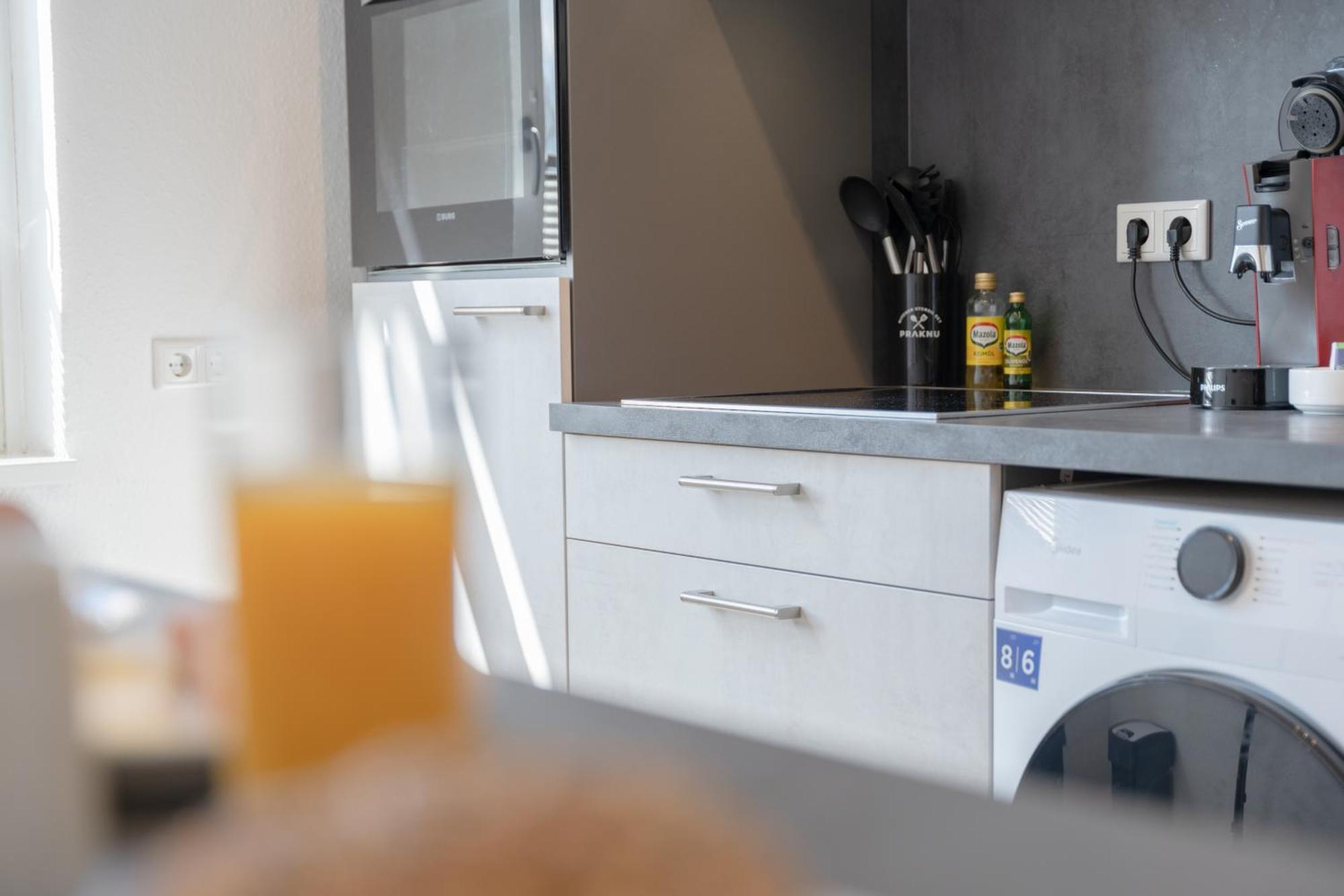 Modernes Apartment In Top Lage Komfortabel Eingerichtet Mit Arbeitsplatz Und Kueche - Geibelsuite ハノーファー エクステリア 写真
