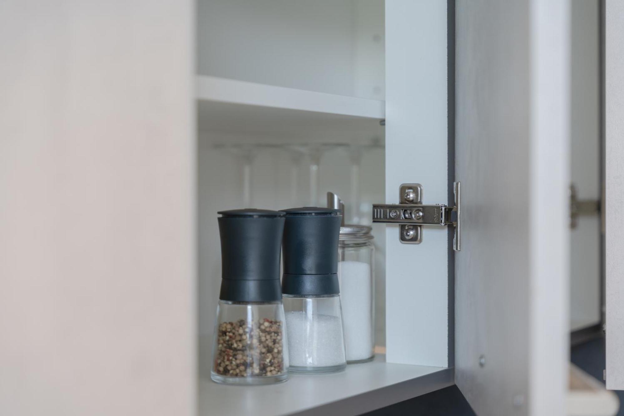 Modernes Apartment In Top Lage Komfortabel Eingerichtet Mit Arbeitsplatz Und Kueche - Geibelsuite ハノーファー エクステリア 写真