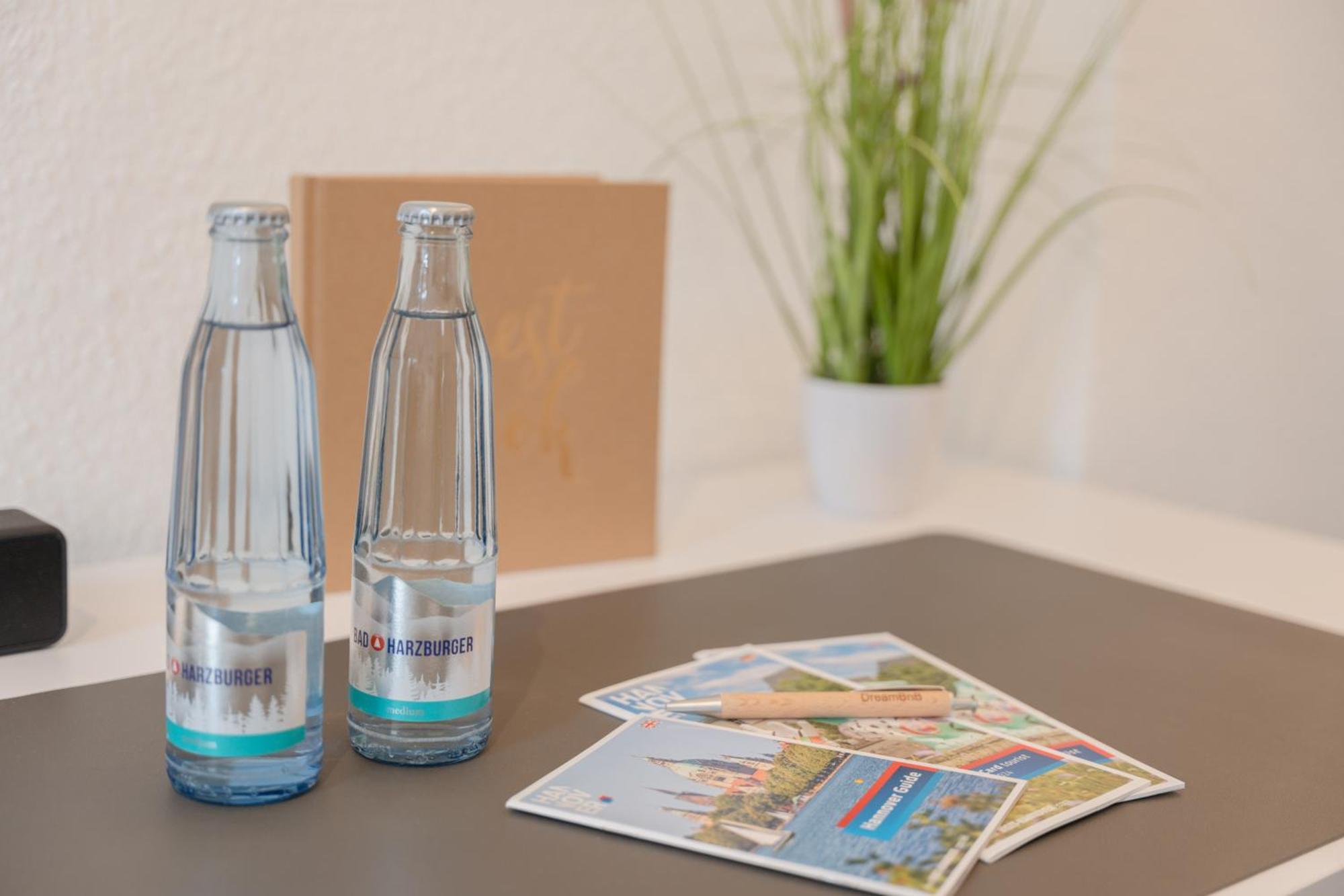 Modernes Apartment In Top Lage Komfortabel Eingerichtet Mit Arbeitsplatz Und Kueche - Geibelsuite ハノーファー エクステリア 写真